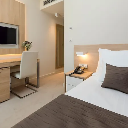 Hotel Crikvenica 4* Crikvenica