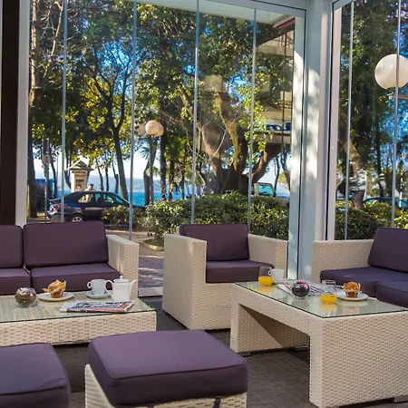Hotel Crikvenica Szálloda