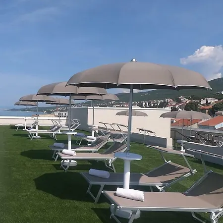 Szálloda Hotel Crikvenica 4*
