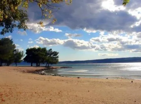 酒店 Hotel Crikvenica 茨里克韦尼察